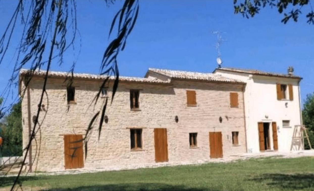 Magione Broccoli Bed & Breakfast Candelara Exterior photo